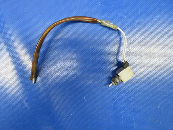 Cessna 210 Gear Uplock Switch P/N 65-430007 (1223-726)