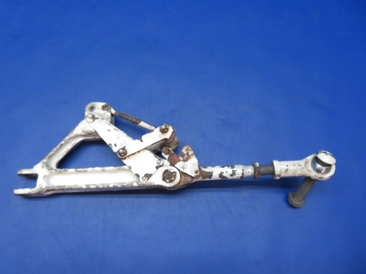 Piper PA-28R-180 Arrow Main Gear Truss Assy & Link P/N 67025-06 (0523-1032)