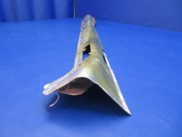 Piper PA-34-200T Seneca II LH Cabin Heat Duct Assy P/N 37161-00 (0223-938)