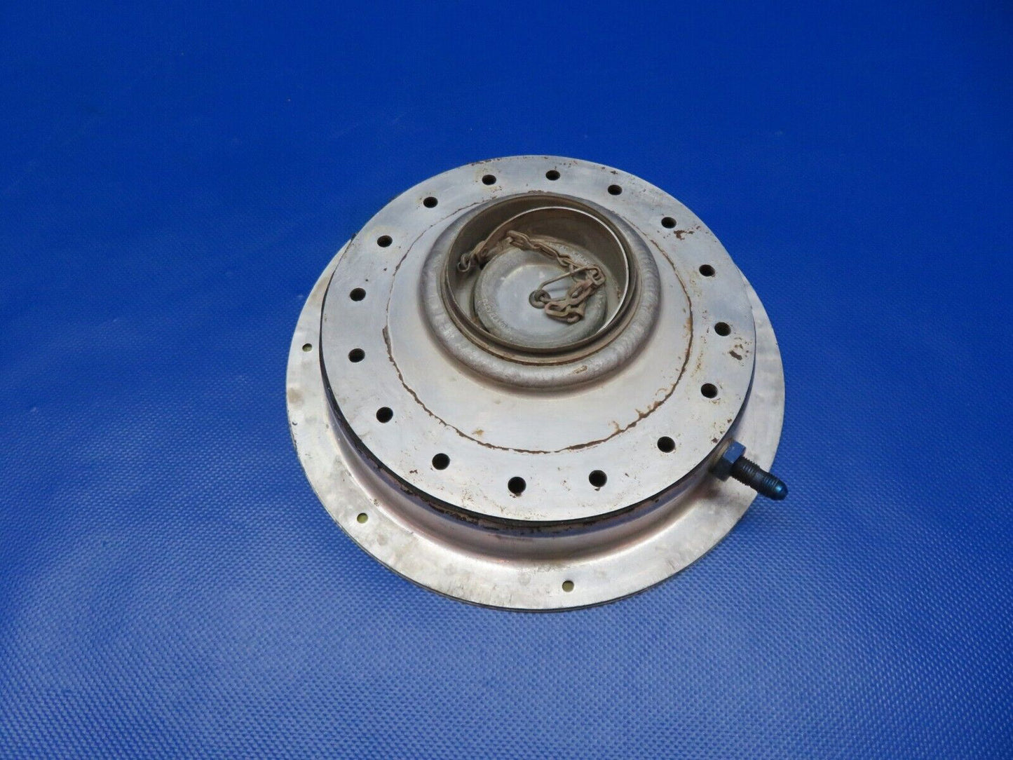 Early Cessna 310 / 310B Fuel Door & Filler Neck w/ Cap PN 07211300-21 (1223-218)