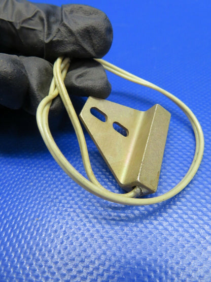 Cessna Nose Gear Switch 2070021-1, 2070021-3 NOS (1120-92)