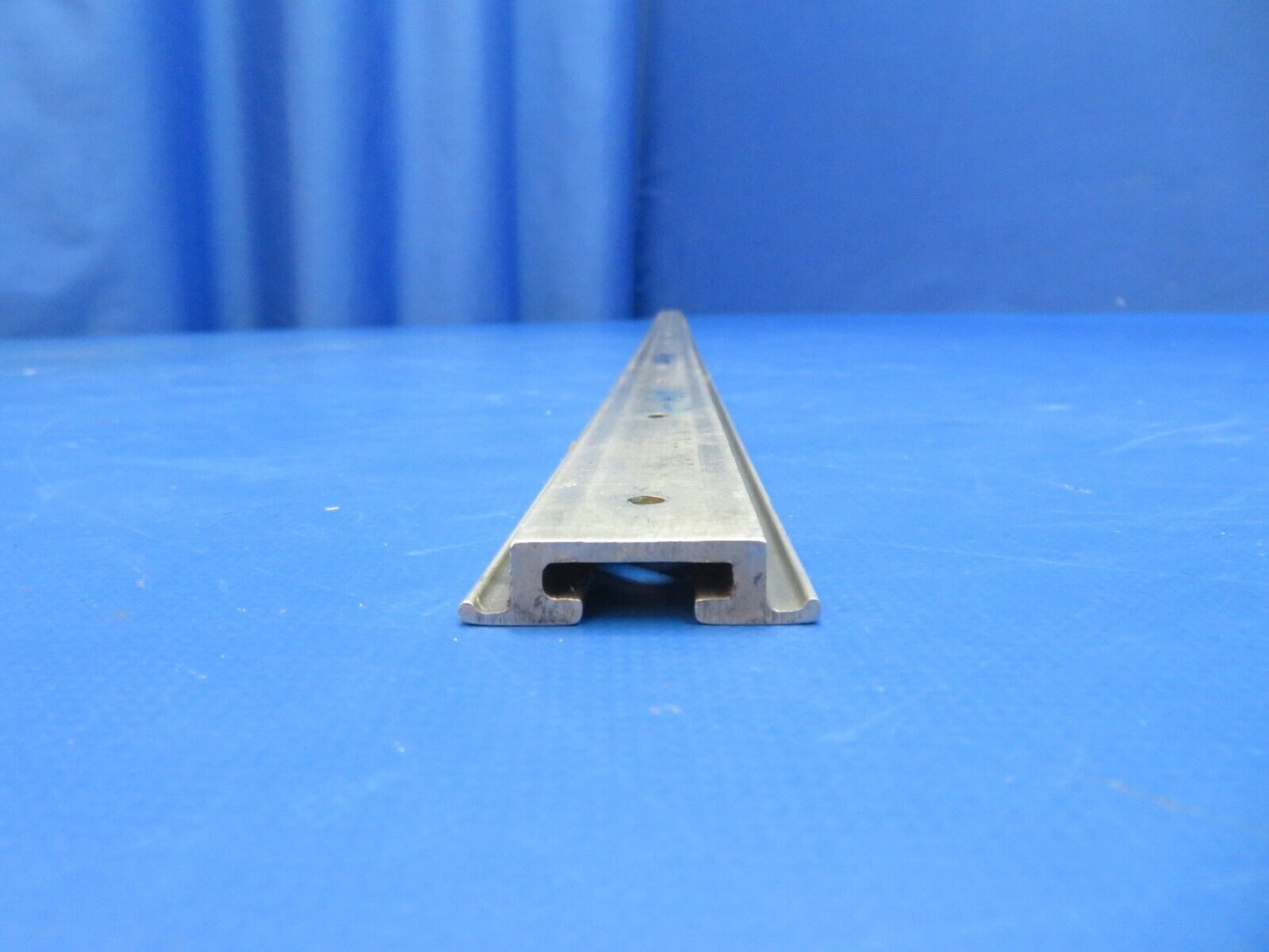 Piper Aerostar 602P AFT Seat Track P/N 210078-501 LOT OF 4 (0123-733)