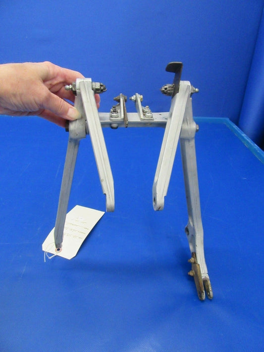 Piper PA-24-250 Comanche Drag Links P/N 20813, 20816, 20818 (0818-332)