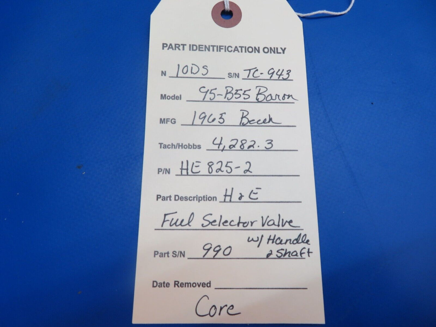 Beech 95-B55 Baron Fuel Selector Valve w/ Handle P/N HE825-2 CORE (0123-543)
