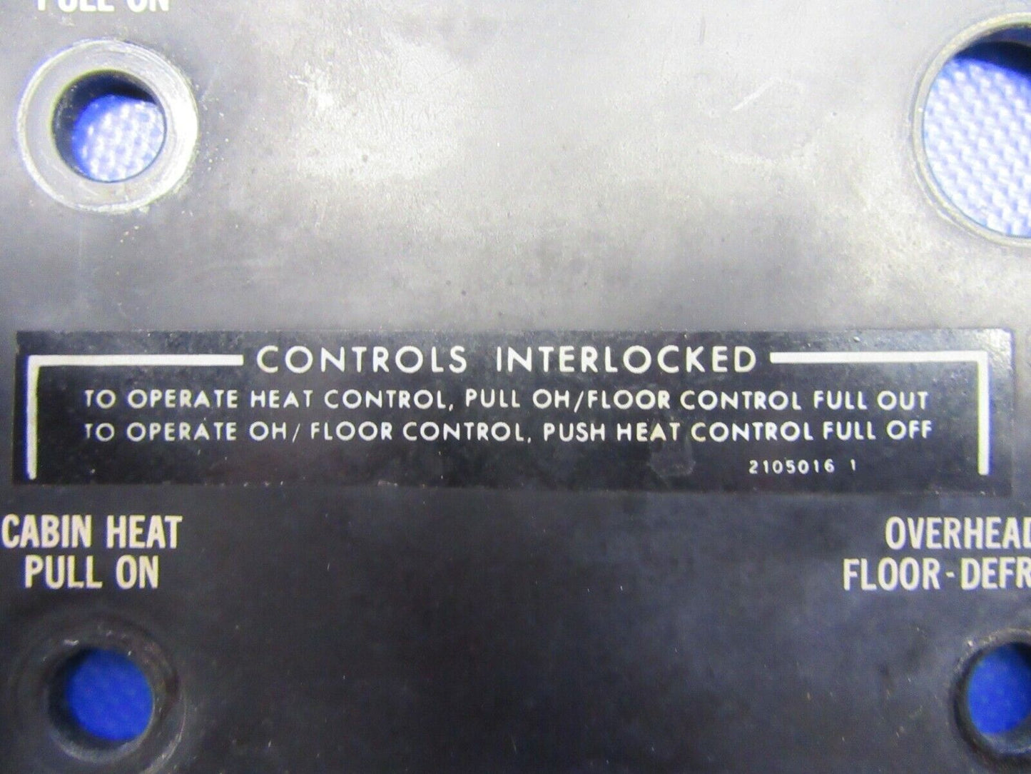 Cessna P210N Instrument Panel / Flap Indicator LWR RH P/N 2113028-4 (0421-500)