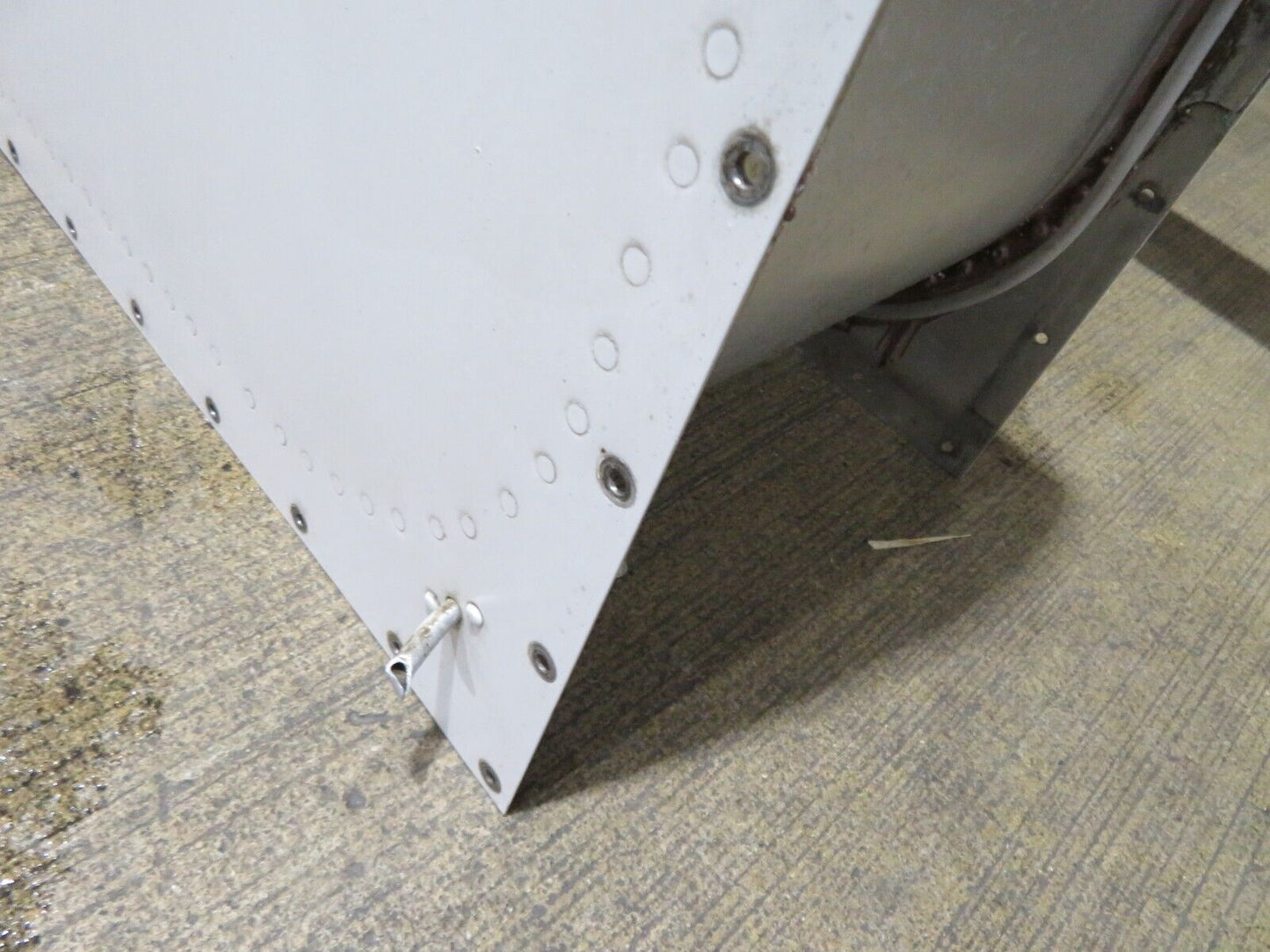 1968 Piper PA-28-140 Cherokee LH Wing P/N 66601-04 (0324-98)