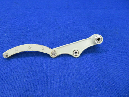 Cessna 310 Bellcrank Rocker Arm Assy Main Gear w/ Link P/N 0841104-4 (0422-428)