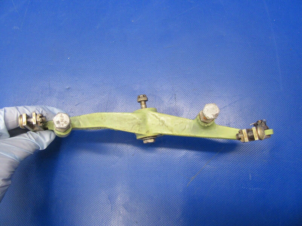 Beech Baron Bellcrank Assy Aileron RH P/N 35-521158-8 (1217-18)