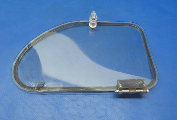 Diamond DA-42 RH Window Assy No Tint.  P/N DA4-5210-21-53 FOR PARTS (0623-555)