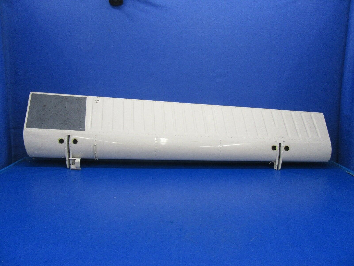 Beech Baron 58P Flap Assy LH P/N 102-160000-601 (0118-177)