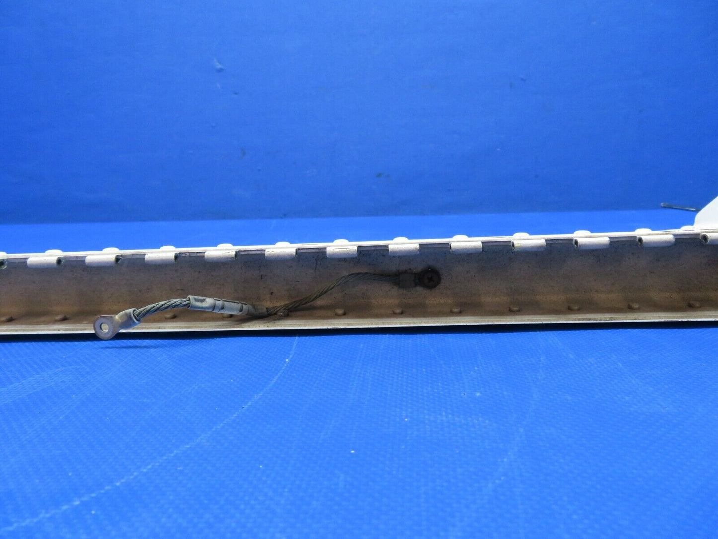 Piper PA-34-200T Seneca Rudder Trim Tab Assy P/N 95567-00 (0224-1470)