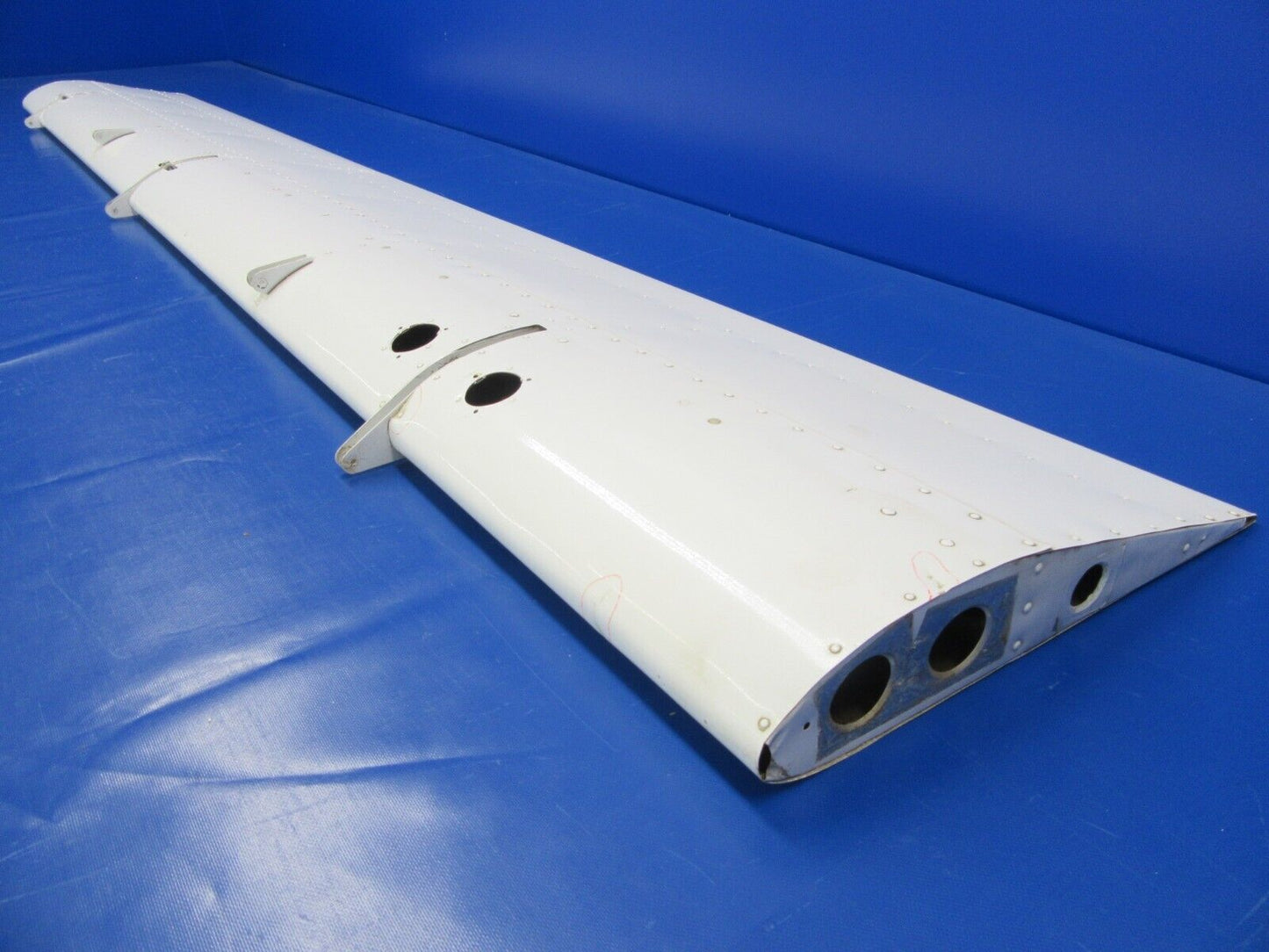 Cessna 210 / 210N RH Flap P/N 1221007-12, WEU 1221007-24 (1123-06)