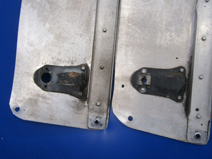 Piper Cherokee PA-28 Cowl Fairing V Channel Lower & Receptacles 1017-108)