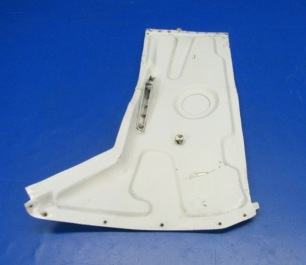 Cessna T310 / T310Q Main Gear Door RH OTBD 0826002-203 0826002-209 (0619-226)