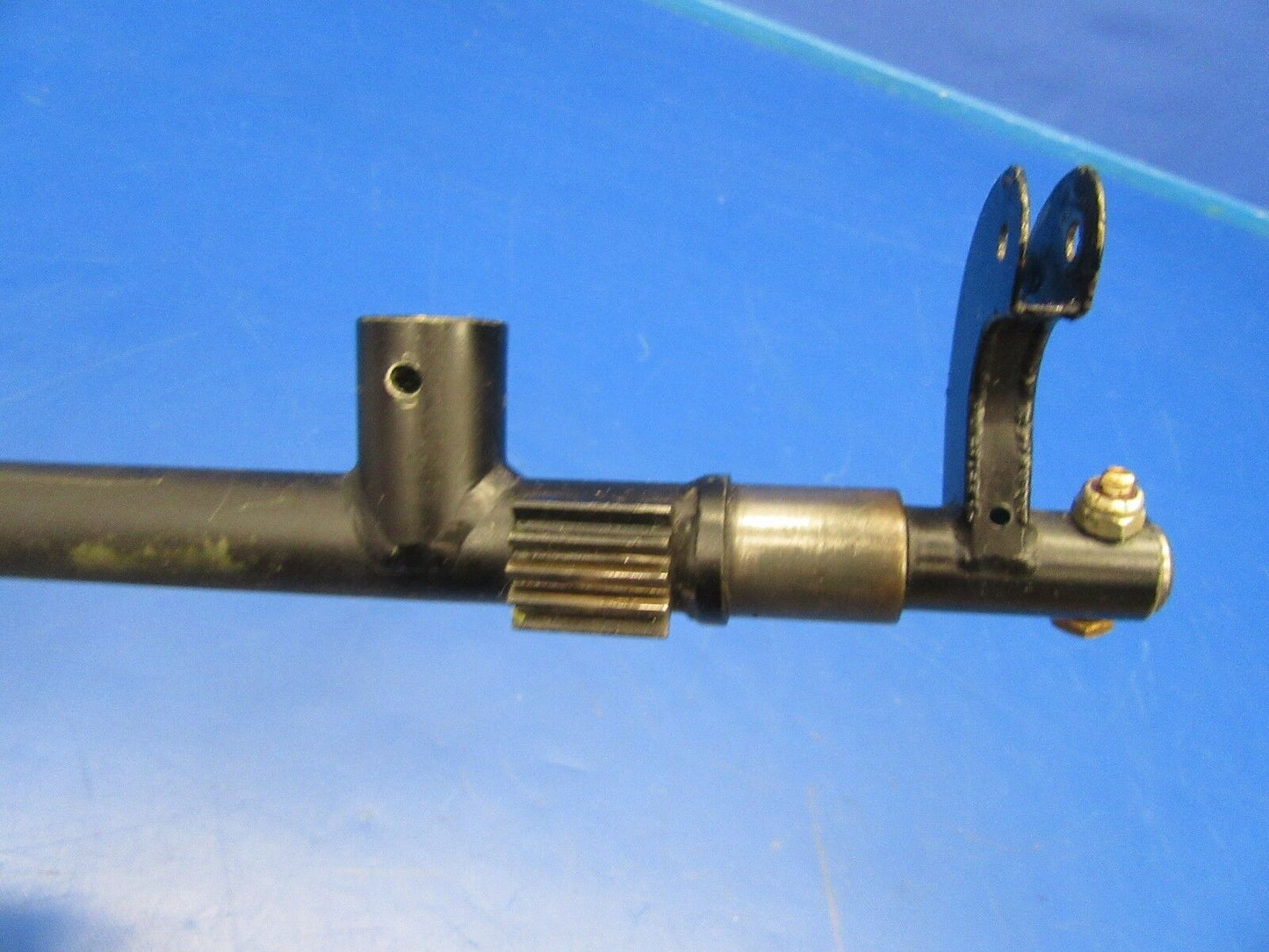 Cessna 177RG Cardinal Bar Assy Rudder Pedal LH P/N 2067001-1 (0818-89)