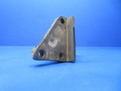 Continental O-300 LH AFT / RH FWD Engine Mount Bracket P/N 40043 (0723-532)
