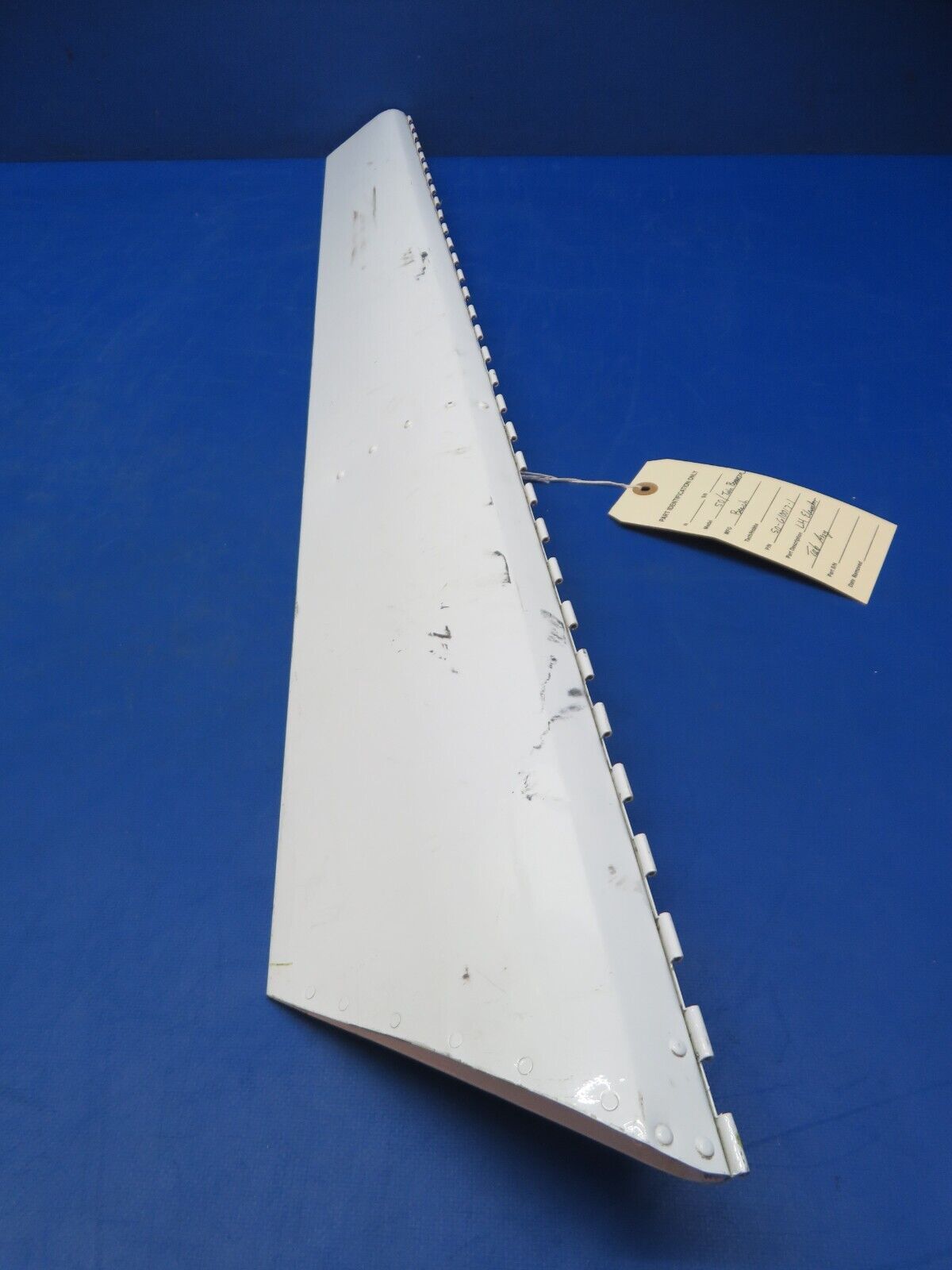 Beech 50 / Twin Bonanza LH Elevator Tab Assy P/N 50-610017-1 (0923-573)