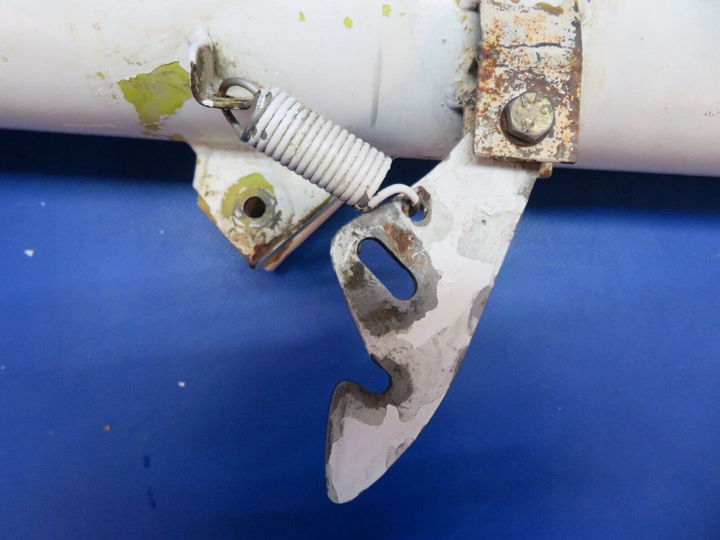 Lake LA-4-200 RH Main Gear Leg Assy P/N 1-4100-8 (0123-509)