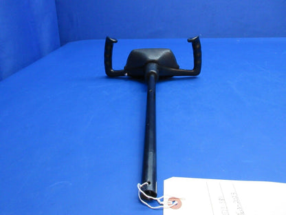 Cessna 172 Skyhawk II Control Wheel Assy LH / RH P/N 0513260-3 (0523-585)