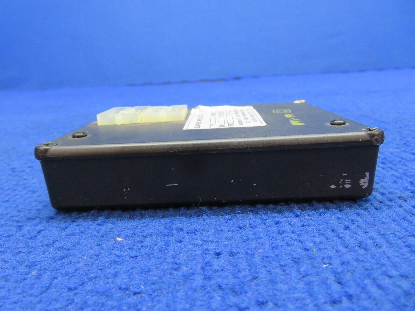Instruments and Flight Research INC 74P Slaving Amp P/N 733000 (0622-858)