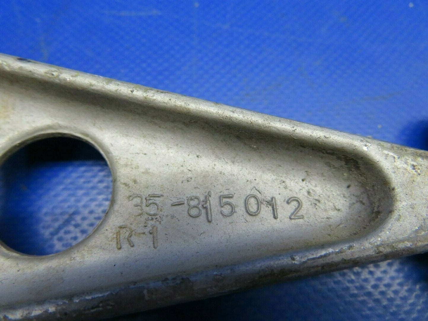 Beech Torque Link Upper & Lower Casting # 35-815195 (0520-484)