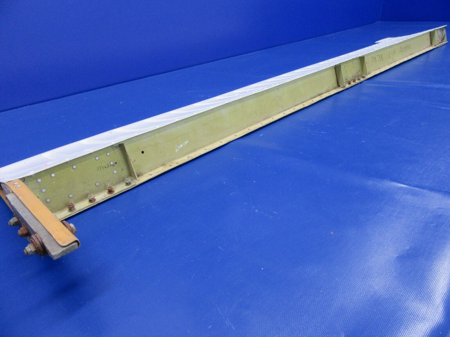 Piper PA-38-112 Tomahawk LH Aileron P/N 77342-18 (0623-15)