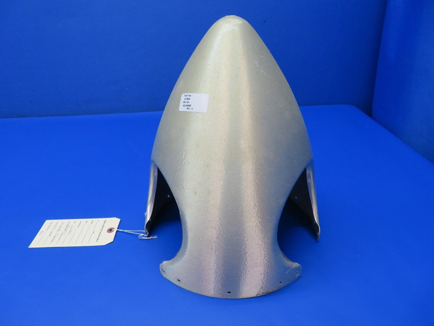 Hartzell Spinner 3 Blade Propeller P/N C1904 NOS (0922-336)