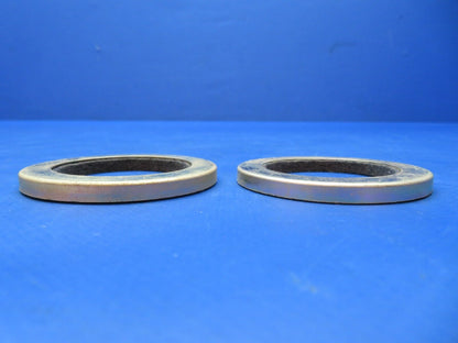 Piper Gear Seal w/ Felt P/N 214595 LOT OF 2 NOS (0623-450)