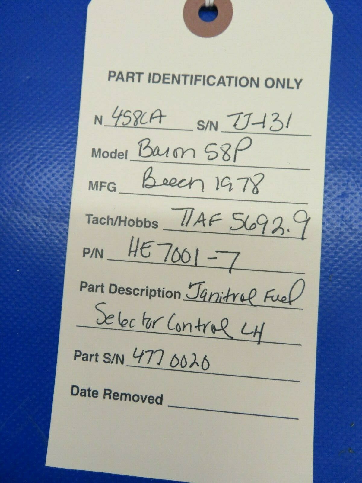 Beech Baron 58P Janitrol Fuel Selector Control LH HE7001-7 (0320-463)