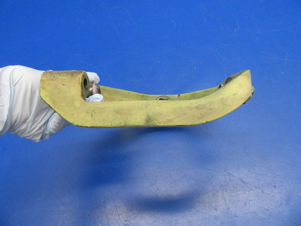 Beech B-24R Sierra Yoke Nose Gear Steering P/N 169-820039-1 (0718-76)