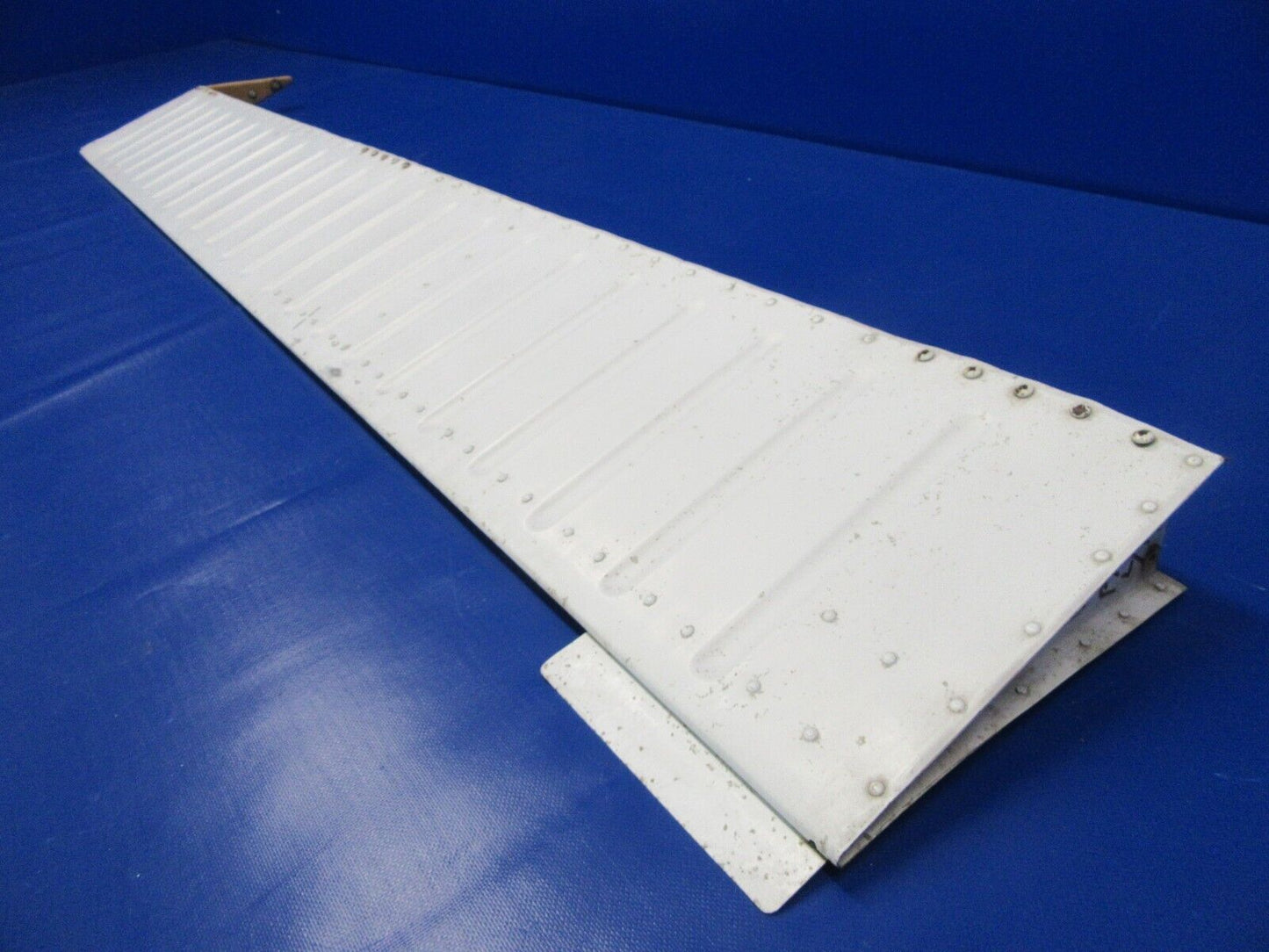 Piper PA-38-112 Tomahawk LH Aileron P/N 77342-18 (0623-15)