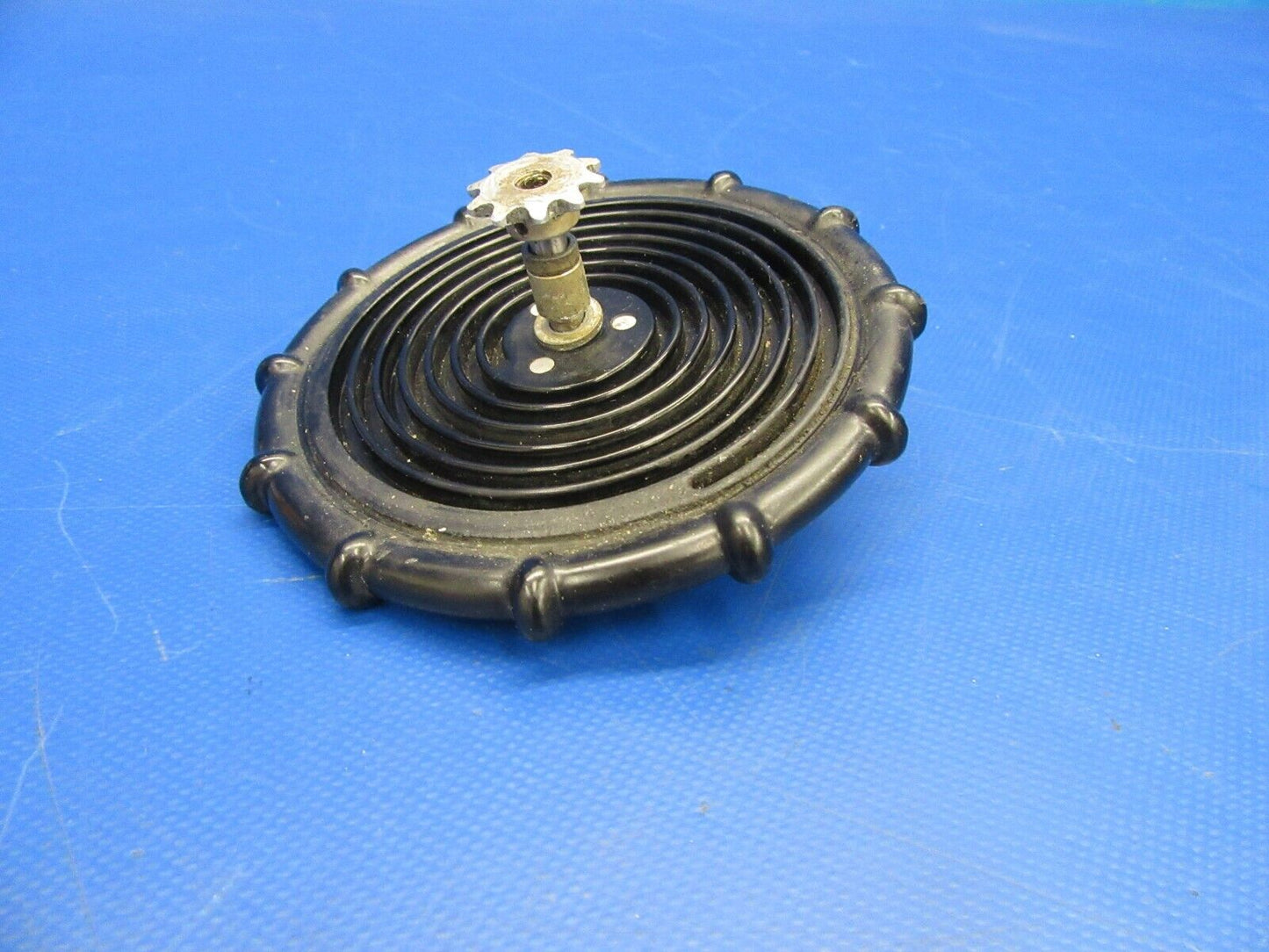 Cessna 310 / T310Q Rudder Trim Wheel Assembly P/N 0861100-165 (0619-171)
