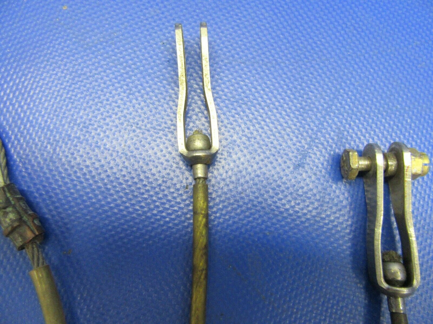 Piper PA-28R-180 Seat Belt Cable Rear 65774-000, 20868-000 (0621-530)