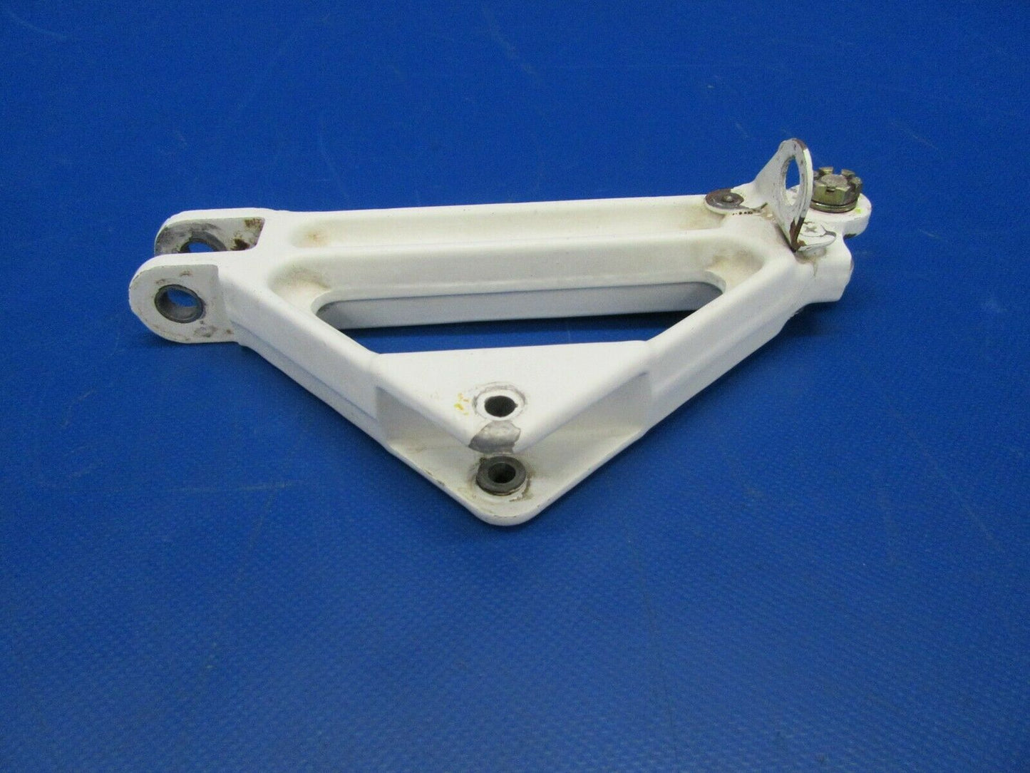 Piper PA-24-250 Comanche Link Main Gear Side Brace P/N 20767-000 (1219-116)
