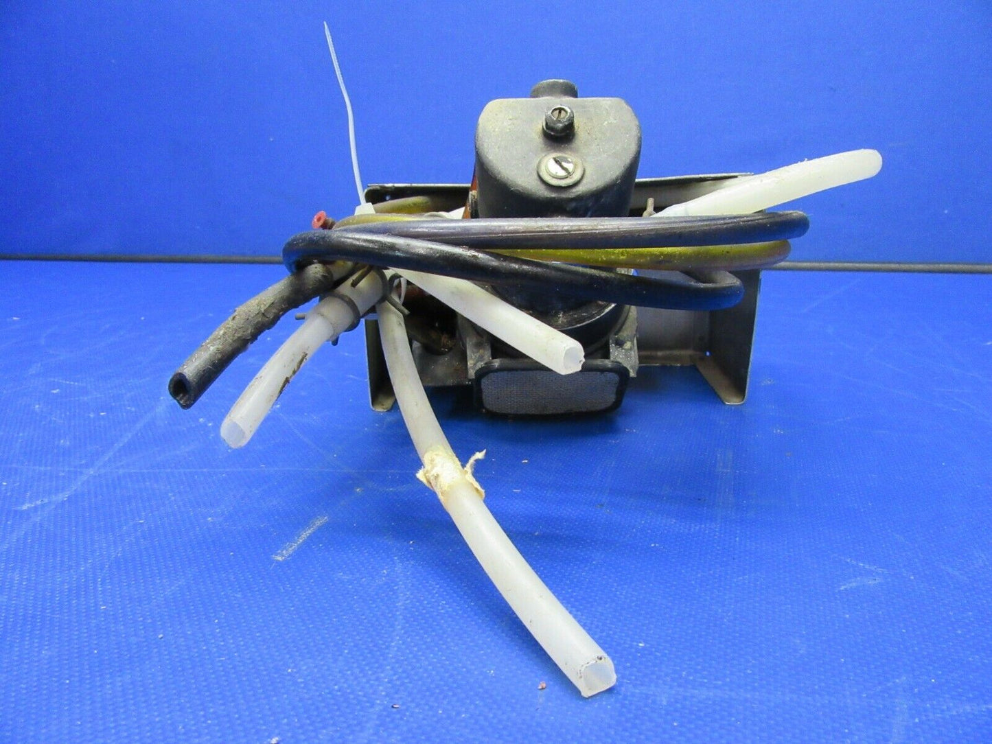 Beech F35 Tactair B-101 Power Flight Control P/N 33-300001-65 (1021-377)