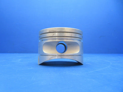 Continental Piston P/N 640945 NEW OLD STOCK (0923-664)