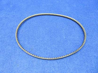 V-Belt P/N LW18129 NOS (0622-686)