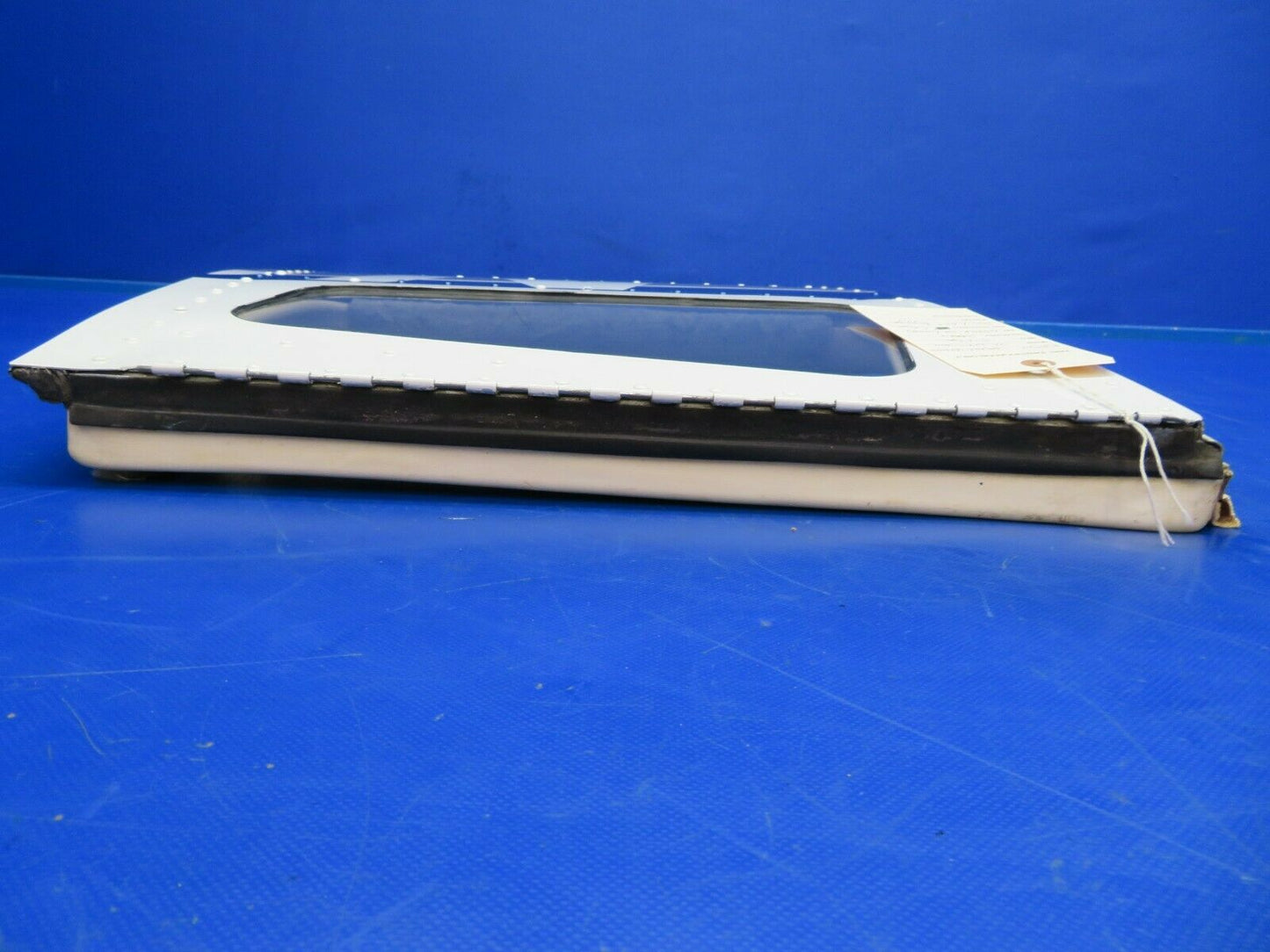 Piper PA-32RT-300 Cargo Door/ AFT Baggage P/N 69858-02, 69858-002 (0520-572)