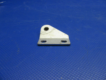 Cessna 210 / T210N Seat Belt Fitting Middle Row RH OTBD P/N 2011028-8 (0921-655)