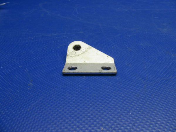 Cessna 210 / T210N Seat Belt Fitting Middle Row RH OTBD P/N 2011028-8 (0921-655)
