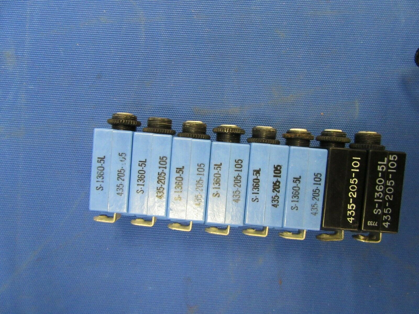 Cessna 182P Wood Electric Circuit Breaker 5 AMP S-1360-5L LOT OF 8 (0920-352)