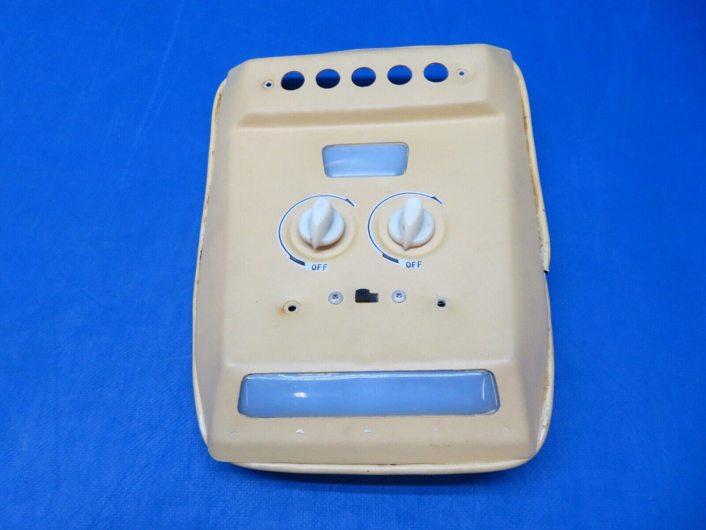 Cessna 310 / 310F Cover Assy Instrument Dome P/N 0811415-5 (1123-339)