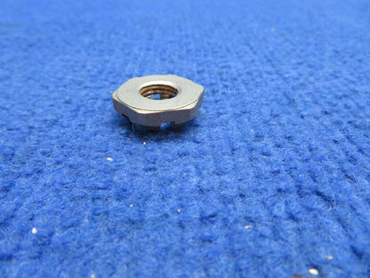 Continental Nut P/N 10-51652Y NOS (0622-64)