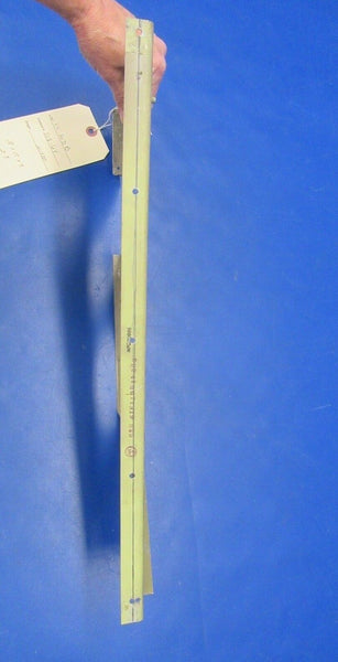 Beech Baron 95-B55 Support RH FWD Keel 002-410071-19 (1118-64)