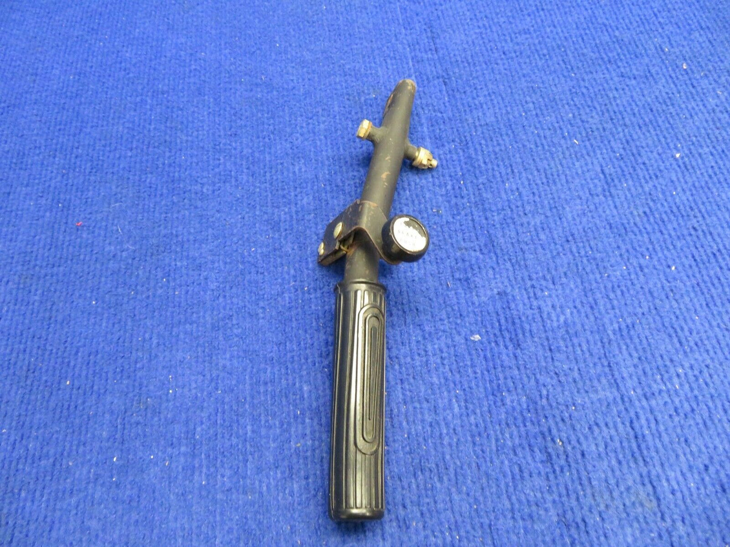 Piper Tomahawk PA-38-112 Handle Assy Brake P/N 77420-003 (0322-425)