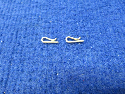 Cessna Clip P/N 0851036-1 LOT OF 2 NOS (0622-332)