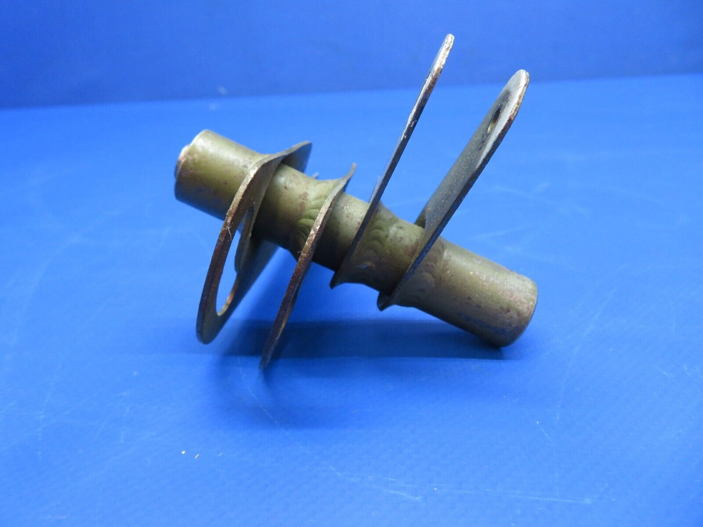 Cessna 182 Aileron Bellcrank LH Assy P/N 0760703-1 (0922-761)