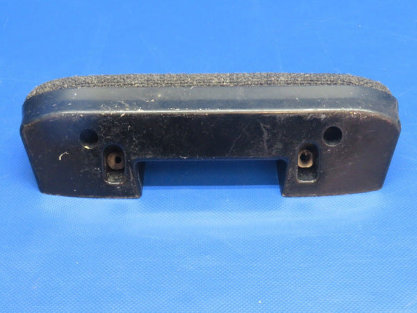 Cessna 172 Armrest Assy P/N 1414082-14 (0124-1131)