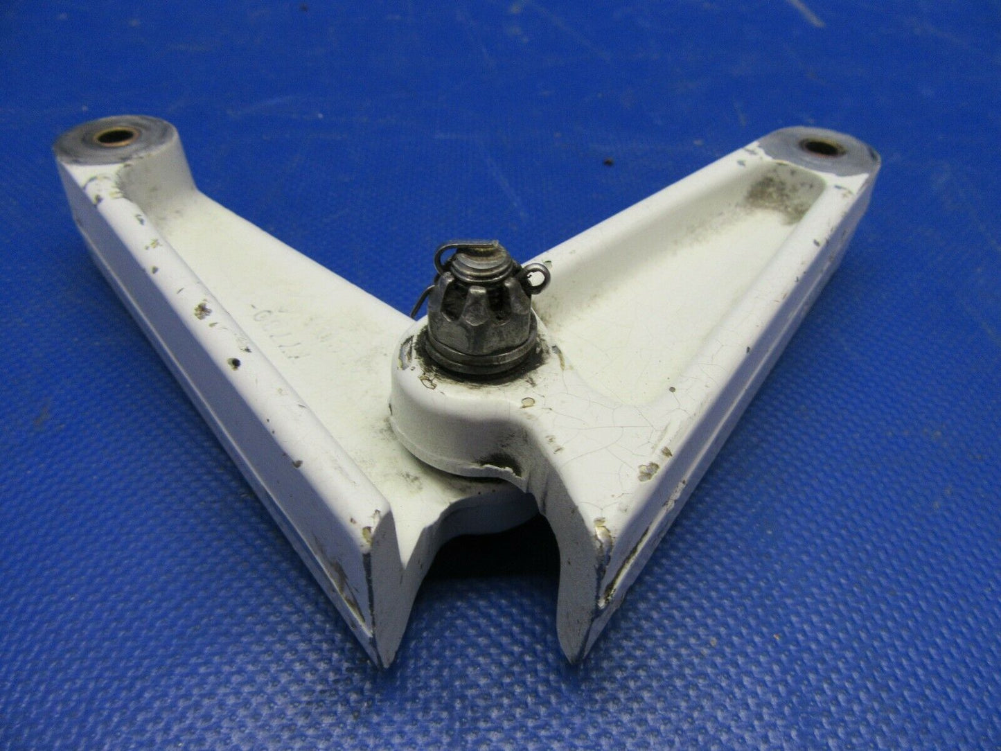Piper PA-38 Tomahawk Nose Gear Torque Link 77780-02, 7780-002 (1021-495)