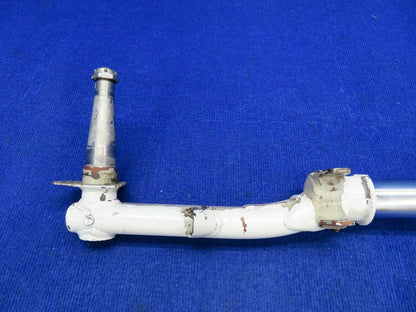 1956 Cessna 310 Main Landing Gear RH P/N 0841000-96 (0422-76)